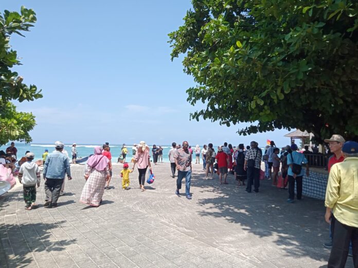 IMG-20250608-WA0022 Pantai Pandawa