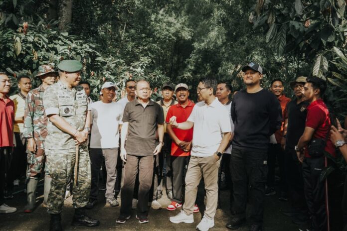 Penanaman Pohon (14) Tumpek Wariga