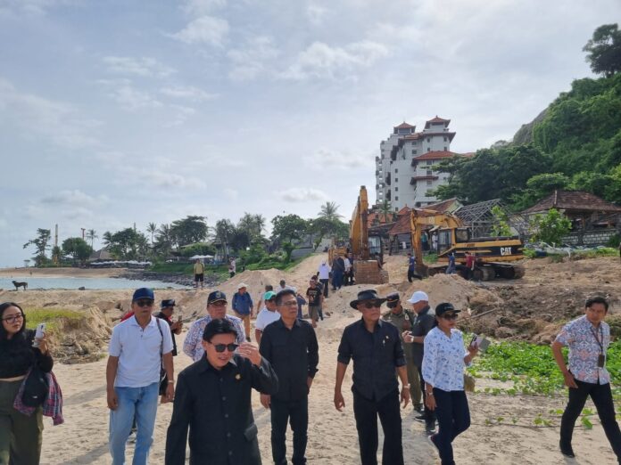 Pantai sawangan pengurukan