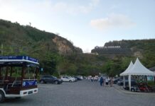 Pantai Pandawa Diserbu Pengunjung saat Libur Panjang Pantai Pandawa