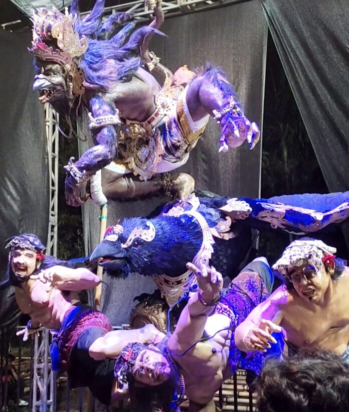 Juara ogoh-ogoh Kasanga Festival