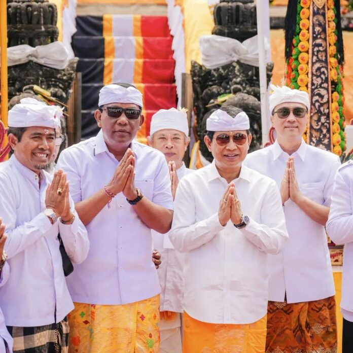 DPRD Badung besakih