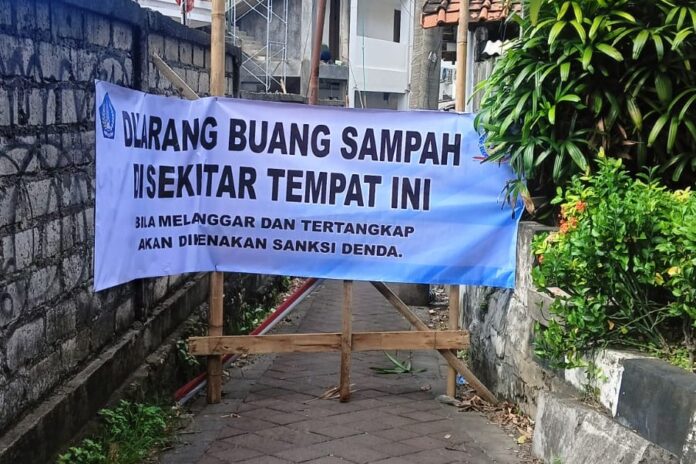 Sampah Gang Kuta