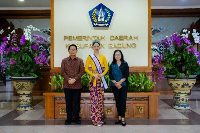 Victoria Veronica Titisari Kosasieputri