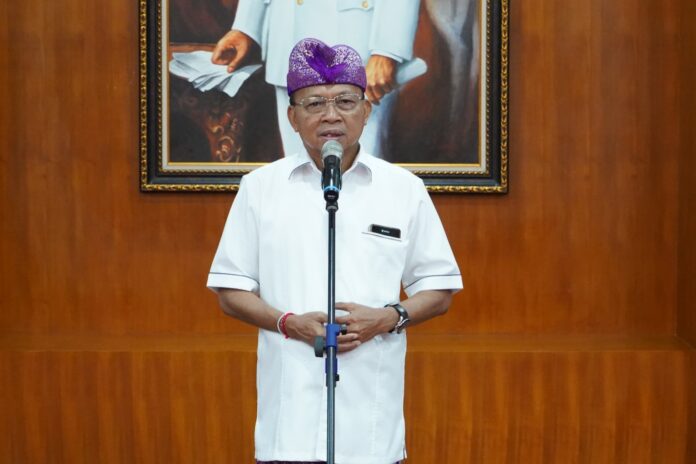 Pungutan wisatawan asing