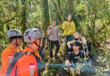 Sempat Hilang Arah di Gunung Batukaru, Tiga Pendaki Ditemukan Selamat oleh Tim SAR Pendaki Gunung Batukaru