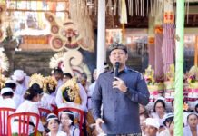 Wabup Badung Hadiri Metatah Massal di Pura Prajapati Desa Adat Sobangan