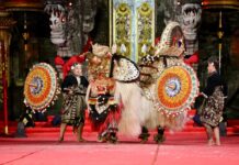Spirit Tradisi dan Energi Denpasar Menggema Lewat Barong Ket di PKB XLVIII Barong ket