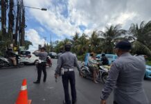 Hari Pertama Uji Coba Rekayasa Lalin Pecatu, Pengendara Masih Bingung Uji coba lalin Pecatu