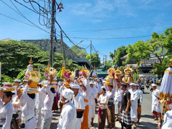IMG-20260624-WA0030 Pura Luhur Uluwatu