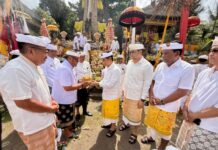 Bakti Panganyar Pemkab Badung di Pura Mandara Giri Semeru Agung Lumajang, Bupati Ajak Jaga Nilai Sradha dan Gotong Royong Pura Mandara Giri Semeru Agung
