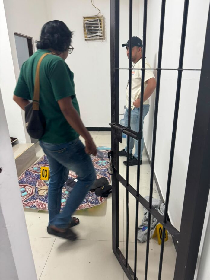 Meninggal detensi imigrasi
