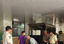 Satpol PP Kuta Evakuasi WNA Lansia yang Sakit, Utamakan Penanganan Kemanusiaan WNA sakit