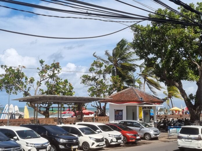 Parkir Kuta