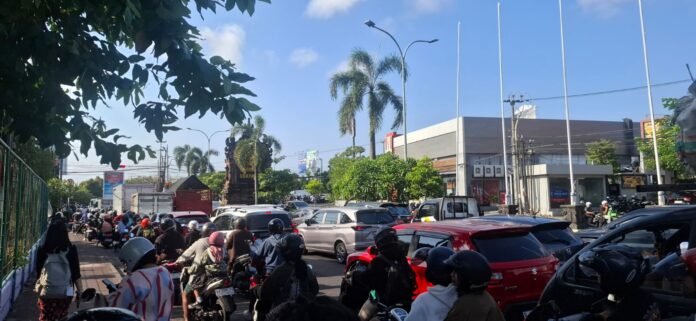 Overpass simpang Udayana