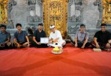 Penghargaan Tertib Administrasi Kependudukan Kepada Ahli Waris di Sading Tertib administrasi