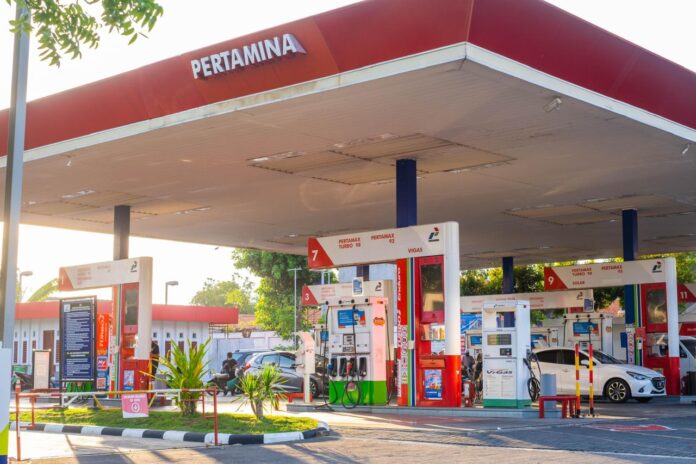 Pertamax turun