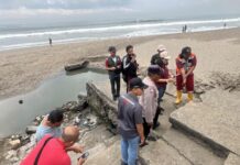 DLHK Badung Temukan Dugaan Limbah Beach Club Mengalir ke Pantai Berawa Pantai Berawa