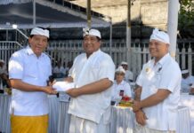 Anom Gumanti Apresiasi Semangat Krama Desa Adat Kelan Gelar Karya Nyekah lan Metatah Massal Desa Adat Kelan