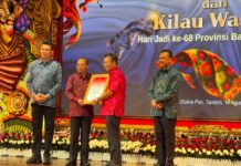 Kiprah Dua Guru Besar Unud, Dari Usada Barak hingga Sastra Bali Unud