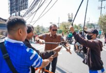 Kabel Semrawut di Jalan Wanagiri Jimbaran Ditata, yang Tidak Aktif Langsung Dipotong Kabel semrawut