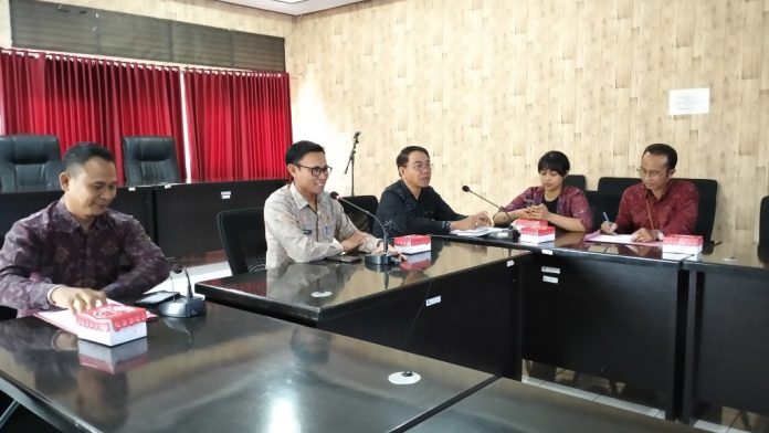 Informasi publik