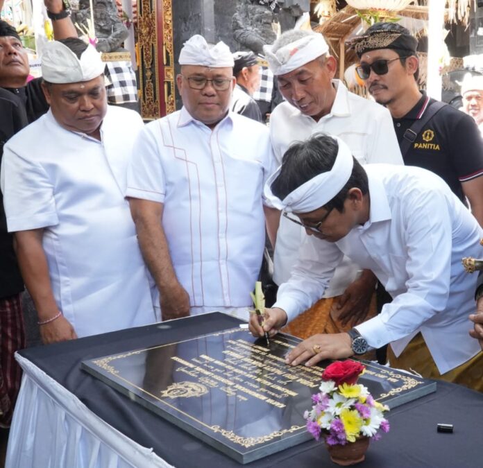 Karya di Bualu