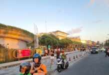 Pelebaran Pedestrian Jalan Pantai Kuta Tunjukkan Progres Signifikan Pedestrian Pantai Kuta