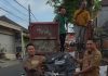 DLH Tabanan Salurkan 100 Kantong Komposter ke Warga yang Rajin Pilah Sampah Sampah