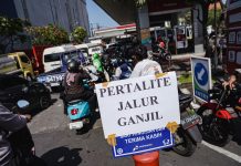 Hari Pertama Ganjil Genap, Antrean BBM di Bali Mulai Melandai Antrean BBM
