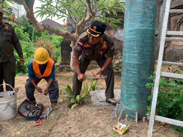Pembongkaran tiang BTS