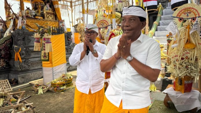 Pura Mekeling Bhujangga