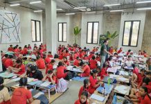 Jimbafest Rangkul Impian Anak-anak tentang Jimbaran yang Diabadikan dalam Sebuah Buku Jimbaran