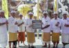 Karya di Pura Pucak Arantaja, Bupati Adi Arnawa Serahkan Hibah Upakara Rp1,7 Miliar Adi Arnawa